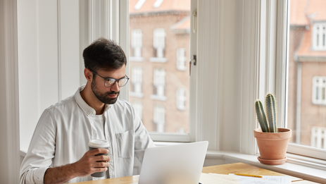 Розробка сайтів на V.CMS